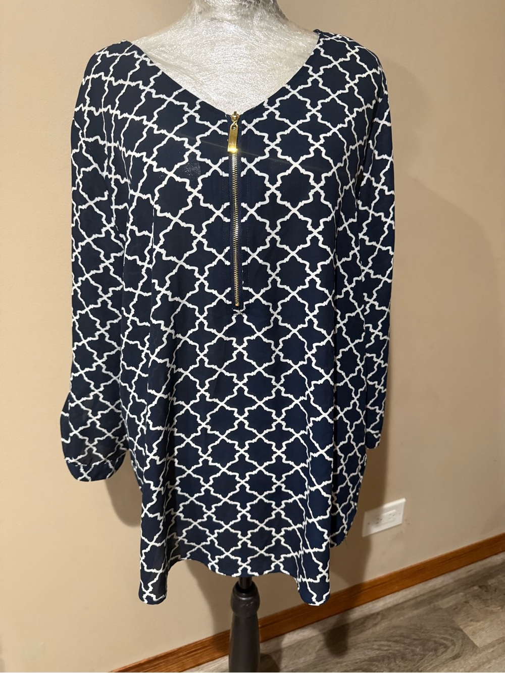 Roz & Ali Navy and White Geometric Zip-Front Tunic